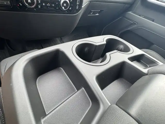 2026 GMC Sierra 1500 SLE- Heated Seats - Reverse Camera - Photo 37