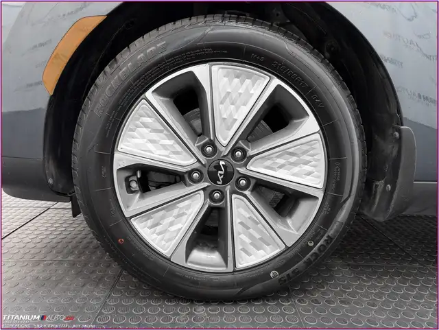 2023 Kia Soul EV Limited-383KM Range-Cooled Leather-GPS-Sunroof- - Photo 31