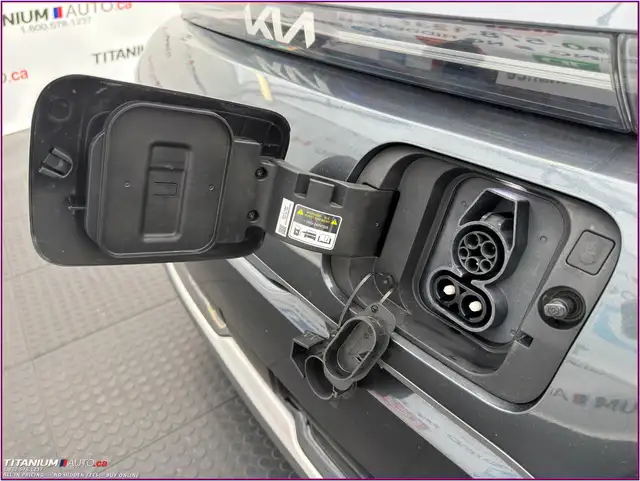 2023 Kia Soul EV Limited-383KM Range-Cooled Leather-GPS-Sunroof- - Photo 34