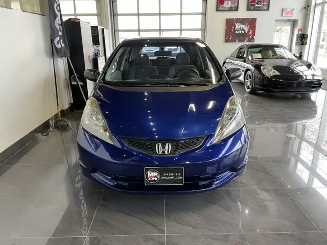 2011 Honda Fit DX - Photo 2