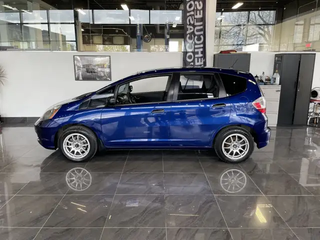2011 Honda Fit DX - Photo 4