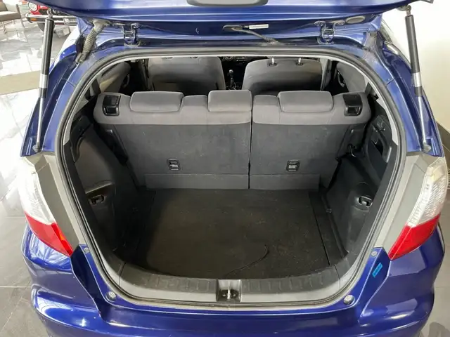 2011 Honda Fit DX - Photo 9