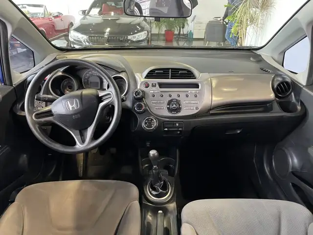 2011 Honda Fit DX - Photo 12