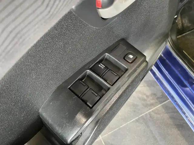 2011 Honda Fit DX - Photo 16