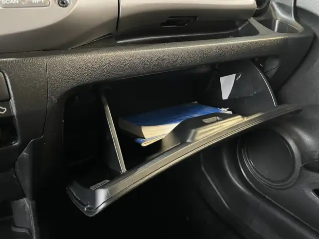 2011 Honda Fit DX - Photo 22