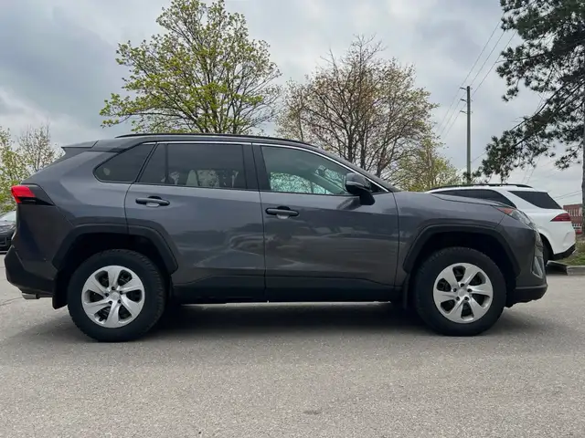 2021 Toyota RAV4 LE AWD-NO ACCIDENT-ALL WHEEL-REVERSE CAMERA-BLI - Photo 4