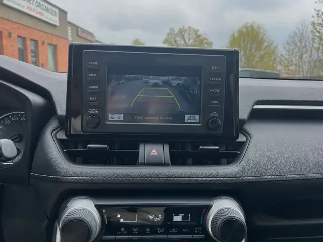 2021 Toyota RAV4 LE AWD-NO ACCIDENT-ALL WHEEL-REVERSE CAMERA-BLI - Photo 18