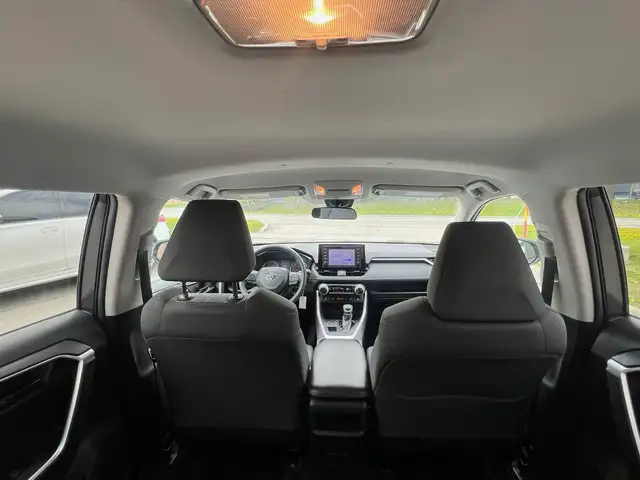 2021 Toyota RAV4 LE AWD-NO ACCIDENT-ALL WHEEL-REVERSE CAMERA-BLI - Photo 36