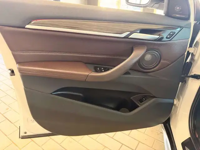2017 BMW X1 xDrive - Photo 16