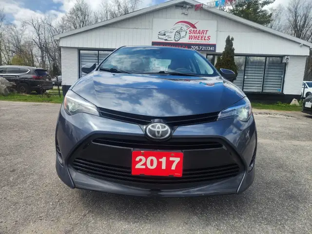 2017 TOYOTA COROLLA LE - Photo 3