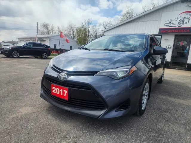 2017 TOYOTA COROLLA LE - Photo 4