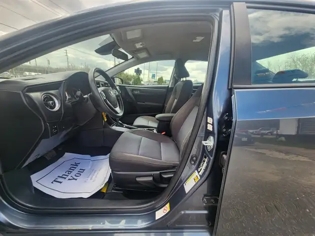 2017 TOYOTA COROLLA LE - Photo 11