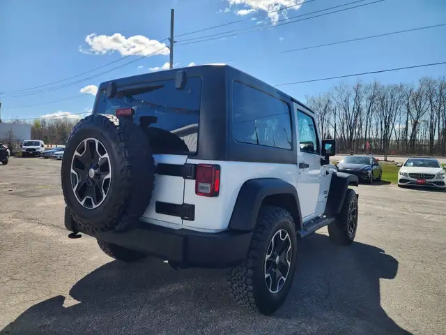 2017 JEEP WRANGLER SPORT - Photo 8