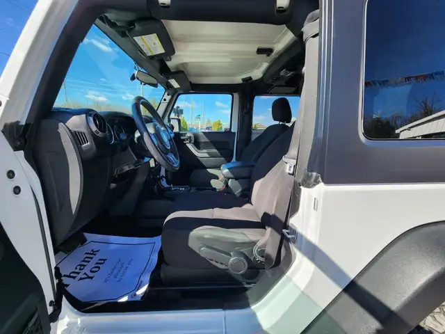 2017 JEEP WRANGLER SPORT - Photo 11