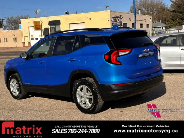 2024 GMC Terrain SLE - Photo 9