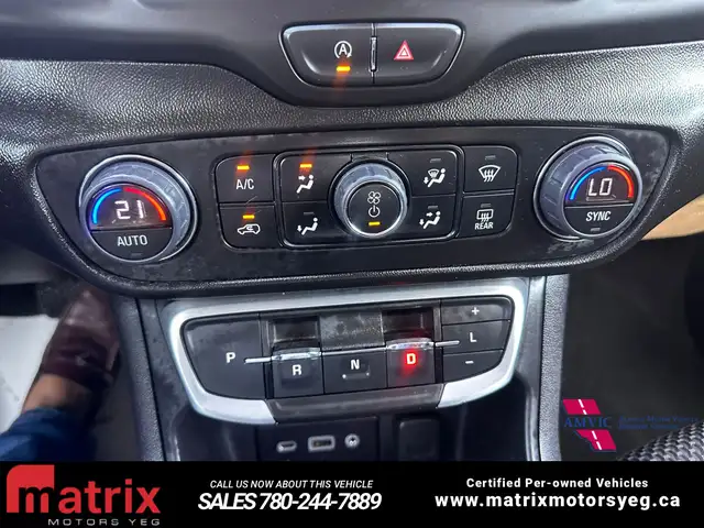 2024 GMC Terrain SLE - Photo 19