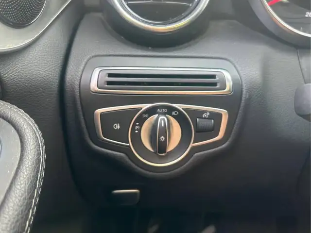 2017 Mercedes-Benz C-Class 4dr Sdn C 300 4MATIC - Photo 11