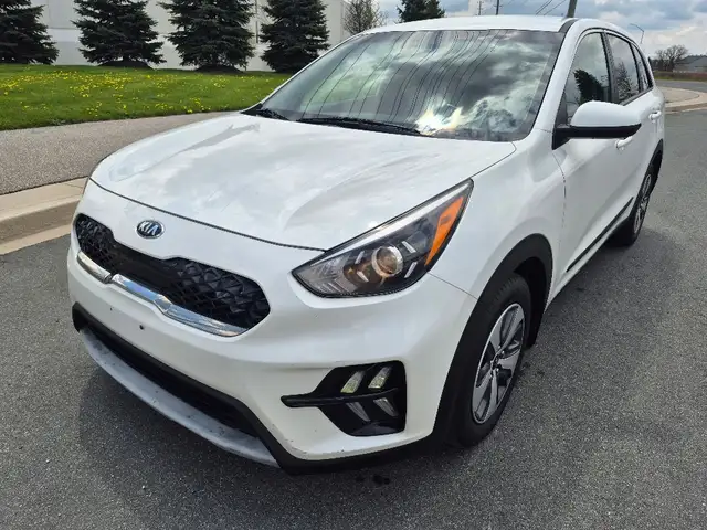 2020 Kia Niro L FWD - Photo 4