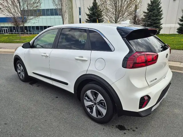 2020 Kia Niro L FWD - Photo 7