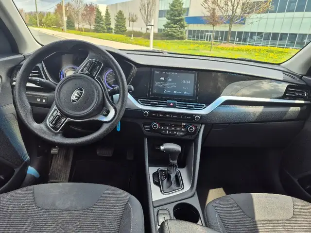 2020 Kia Niro L FWD - Photo 17