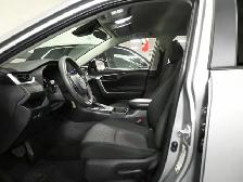 2024 Toyota RAV4 LE No Accident Radar Cruise Lane Assist Blind S - Photo 21