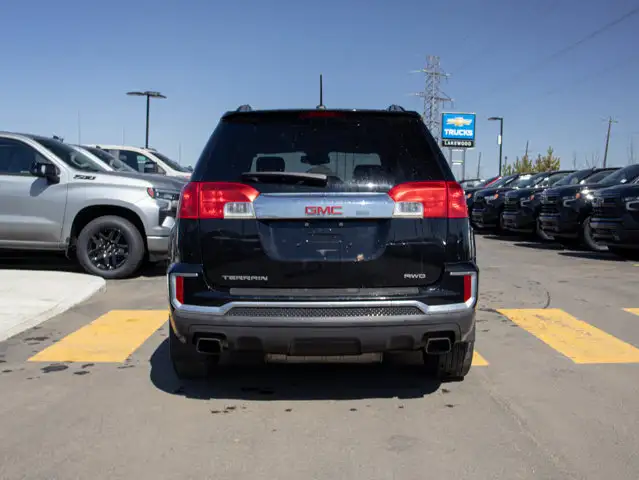 2017 GMC Terrain SLE-2 AWD 3.6L | 18" Wheels | Pioneer Speakers - Photo 9