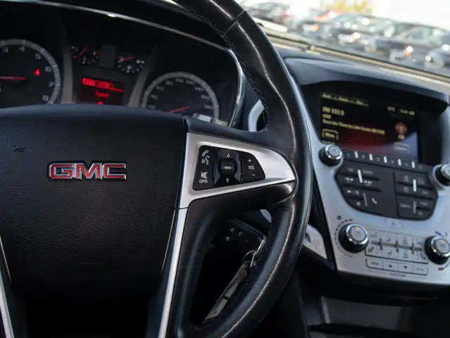 2017 GMC Terrain SLE-2 AWD 3.6L | 18" Wheels | Pioneer Speakers - Photo 22