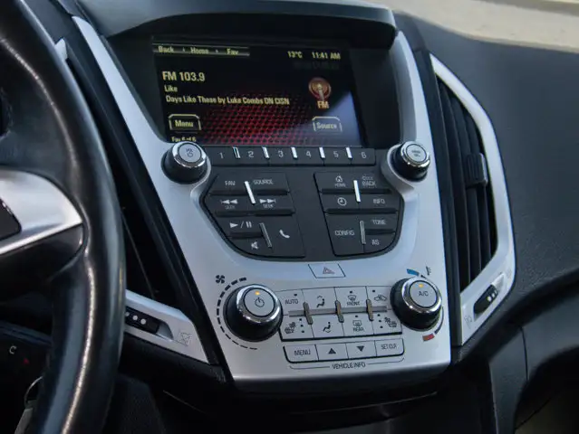 2017 GMC Terrain SLE-2 AWD 3.6L | 18" Wheels | Pioneer Speakers - Photo 24