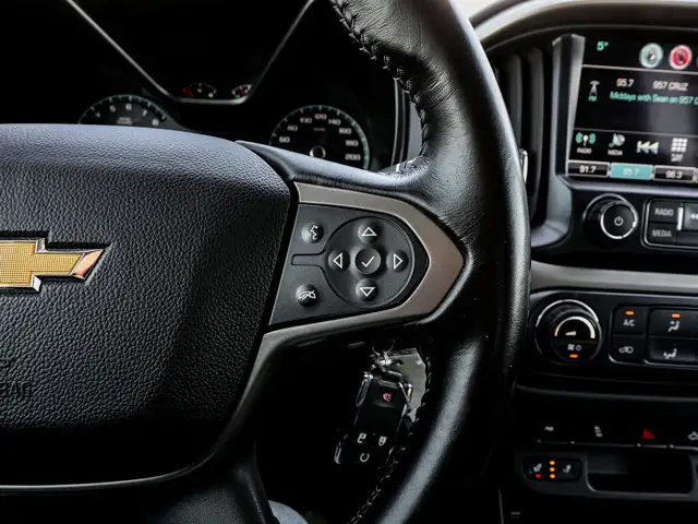 2016 Chevrolet Colorado 4WD Z71 3.6L - Photo 23