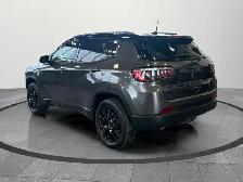 2023 Jeep Compass Altitude 4X4|Sunroof|Navigation - Photo 4