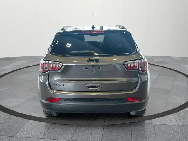 2023 Jeep Compass Altitude 4X4|Sunroof|Navigation - Photo 5