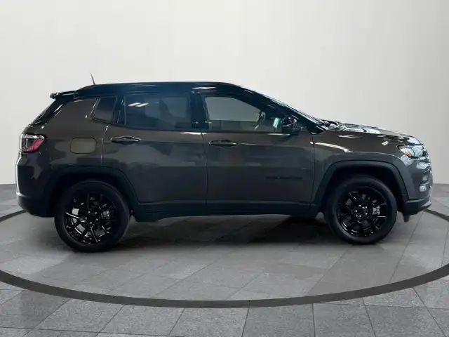 2023 Jeep Compass Altitude 4X4|Sunroof|Navigation - Photo 7