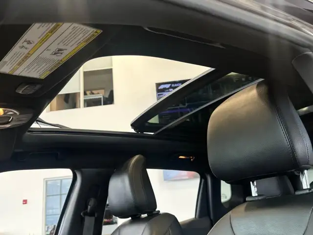 2023 Jeep Compass Altitude 4X4|Sunroof|Navigation - Photo 19