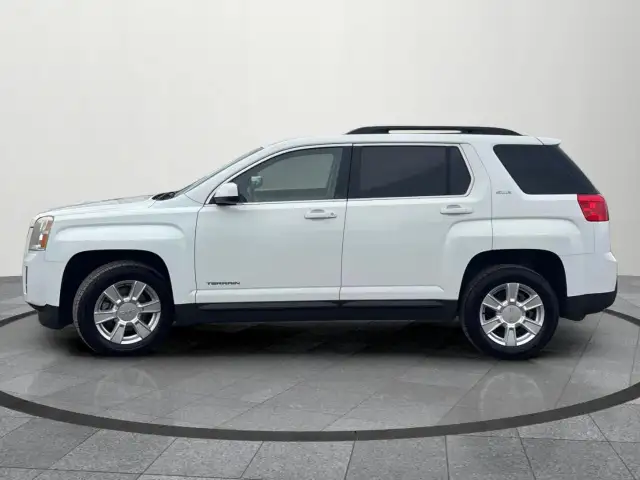 2013 GMC Terrain SLE-2 Low KM|Well Kept|Warranty Available - Photo 3