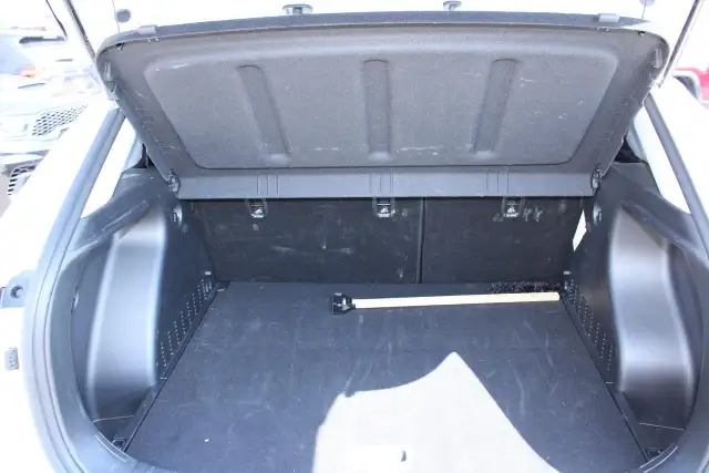 2025 Hyundai KONA 2.0L Preferred AWD w/Trend Package - Photo 22