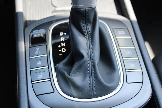 2025 Hyundai KONA 2.0L Preferred AWD w/Trend Package - Photo 23