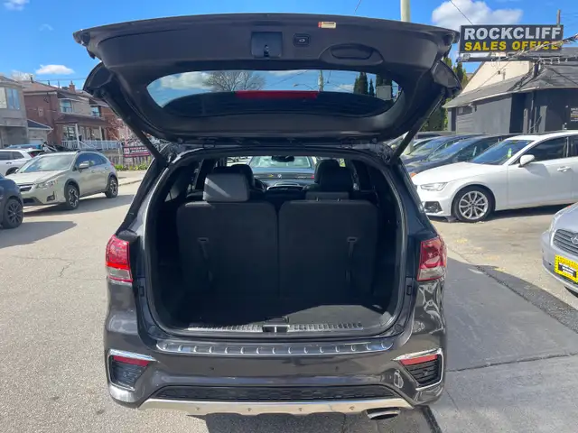 2019 Kia Sorento 3.3L SX - Photo 9