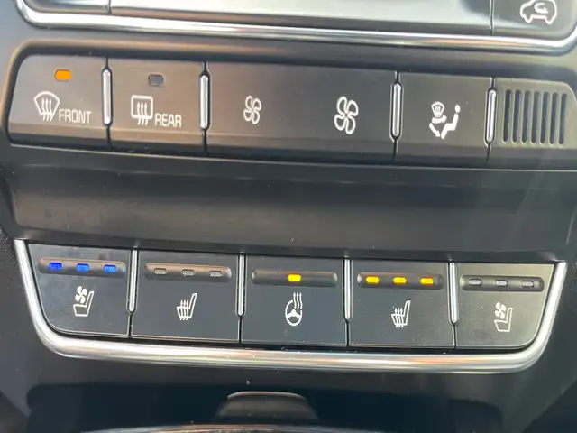 2019 Kia Sorento 3.3L SX - Photo 28