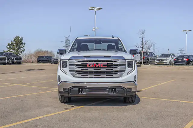 2026 GMC Sierra 1500 SLE - Photo 3