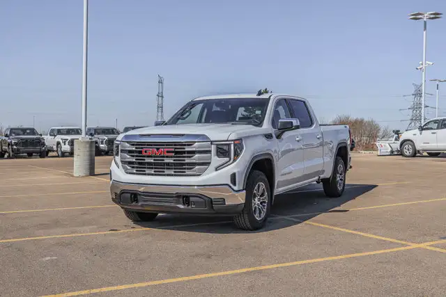 2026 GMC Sierra 1500 SLE - Photo 4