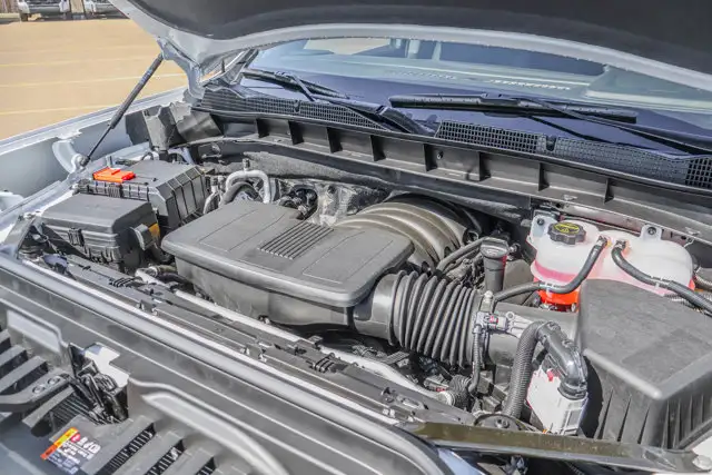 2026 GMC Sierra 1500 SLE - Photo 12