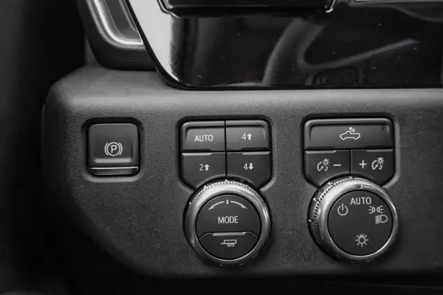2026 GMC Sierra 1500 SLE - Photo 18