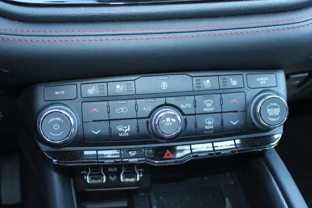 2025 Dodge Durango R/T - Photo 20