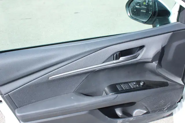 2025 Toyota Camry SE Hybris - Photo 22