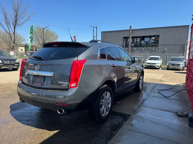 2013 Cadillac SRX Leather - Photo 15