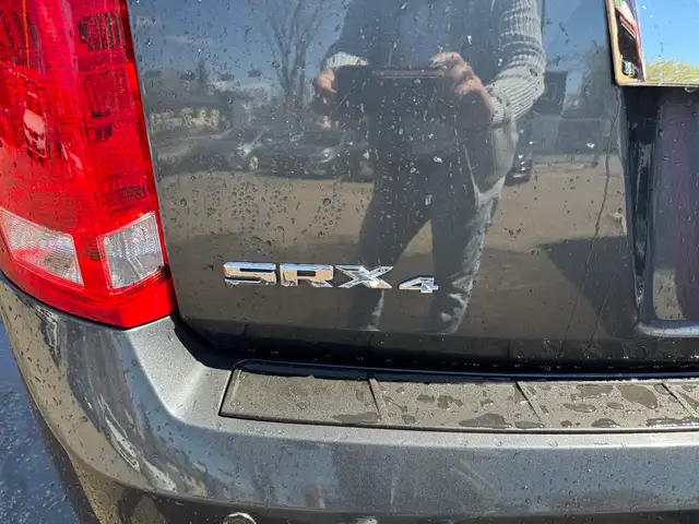 2013 Cadillac SRX Leather - Photo 18