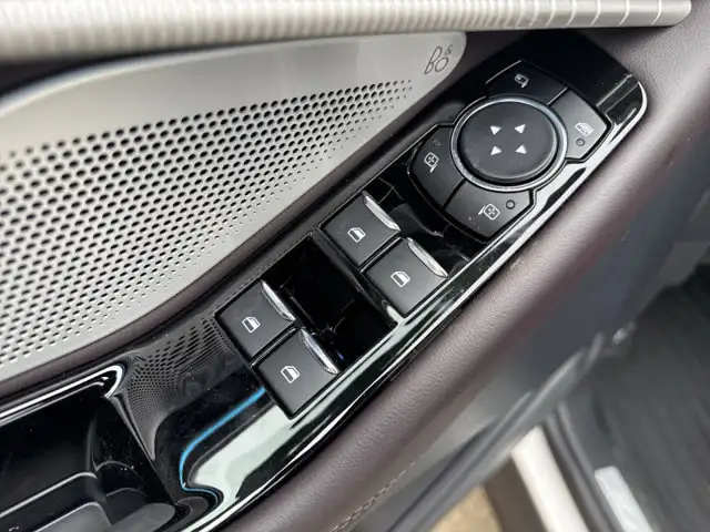 2026 Ford Explorer Platinum - Photo 15