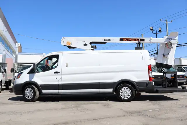 Ford Transit T-350 148 CARGO NACELLE BOOM ISOLÉ VERSALIFT / 64.0 - Photo 6