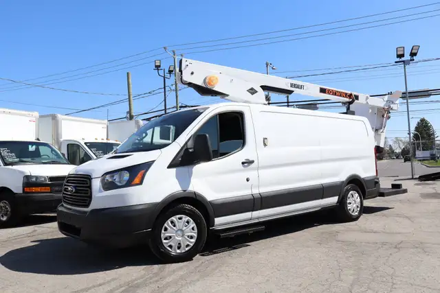 Ford Transit T-350 148 CARGO NACELLE BOOM ISOLÉ VERSALIFT / 64.0 - Photo 7