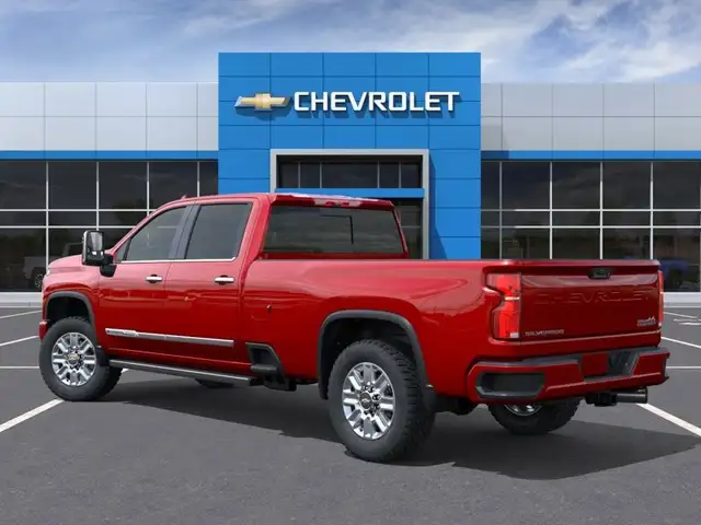 2026 Chevrolet Silverado 3500HD - Photo 3